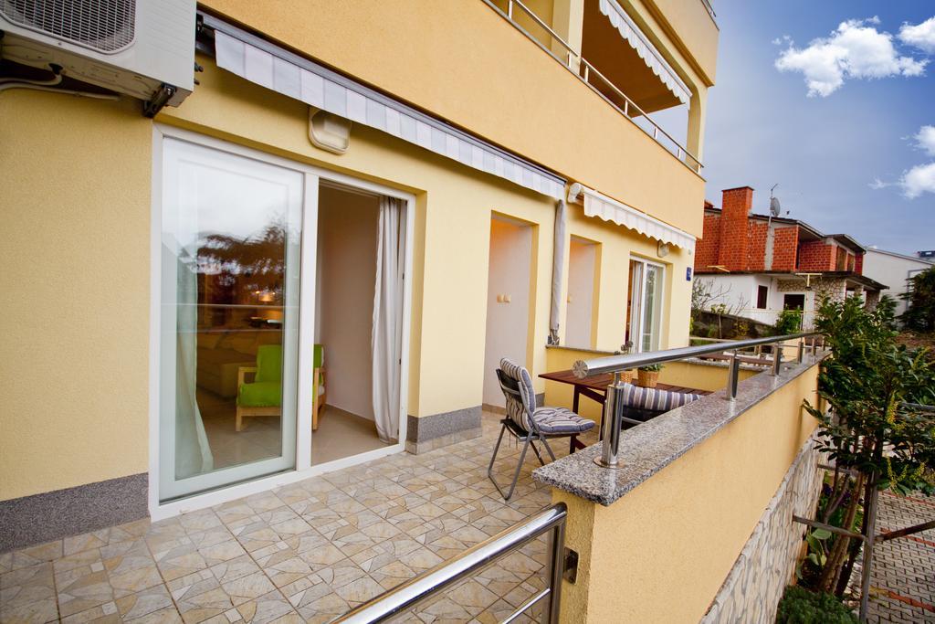 Adela Apartments Dramalj Dış mekan fotoğraf